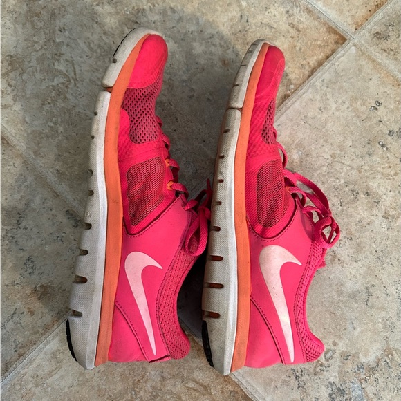 NIKE FLEX 2014 RUN SNEAKERS - Picture 2 of 8